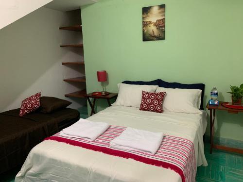 Hostal Casa Alegria
