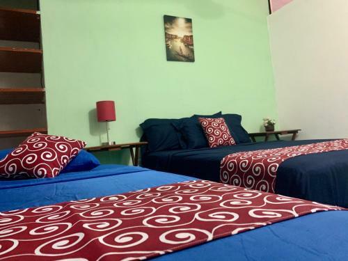 Hostal Casa Alegria