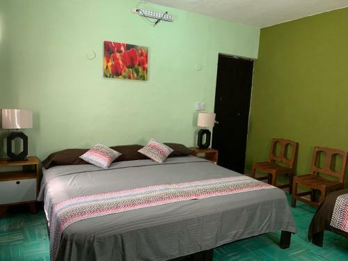 Hostal Casa Alegria