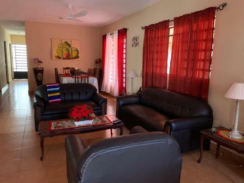 Hostal Casa Alegria