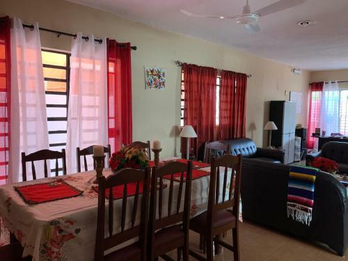 Hostal Casa Alegria