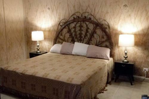 Micaela House. Beautiful House In Exclusive Area.