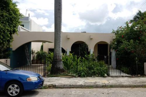 Micaela House. Beautiful House In Exclusive Area.
