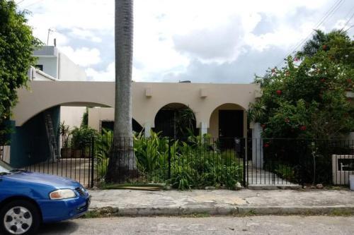 Micaela House. Beautiful House In Exclusive Area.