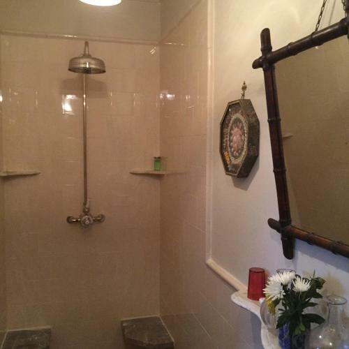 St Benedict - Victorian Bed And Breakfast
