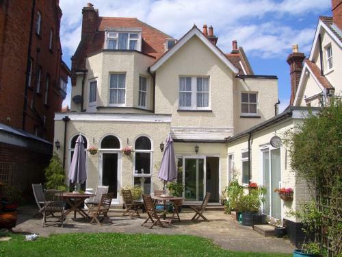 Hostal The Sea Spirit Guest House