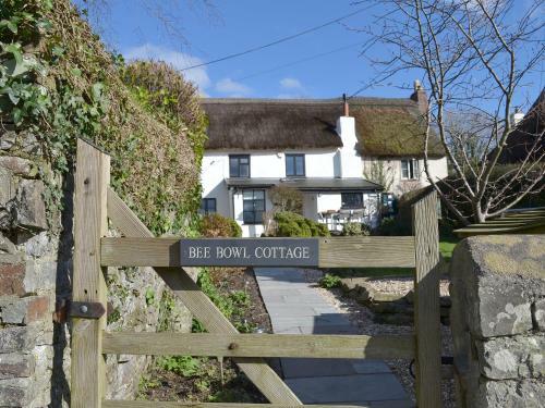 Bee Bowl Cottage