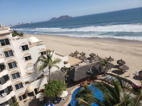 Apartamento Costa Bonita Beach & Resort