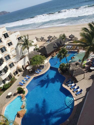Apartamento Costa Bonita Beach & Resort