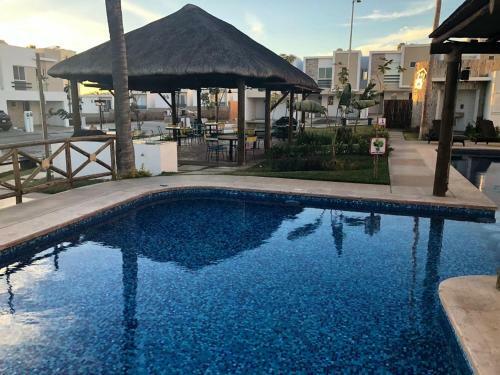 Bella Casa 3 Rec 4 Ba�os Piscina Playa Para 12