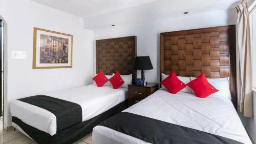 Hotel Dorada Inn