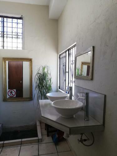 Hostal Amapa Rosa