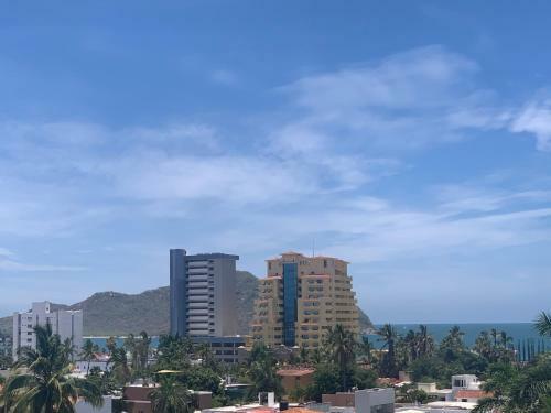 Apartamento Departamento Con Jacuzzi En Zona Dorada