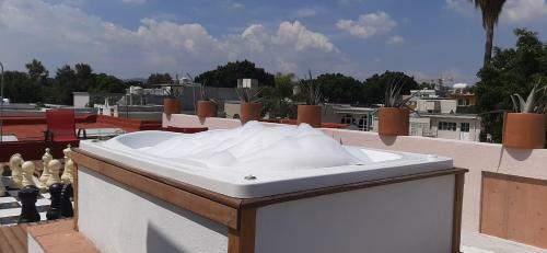 Apartments In Casa Iris Downtown, Luxury And Modern Coliving Space
