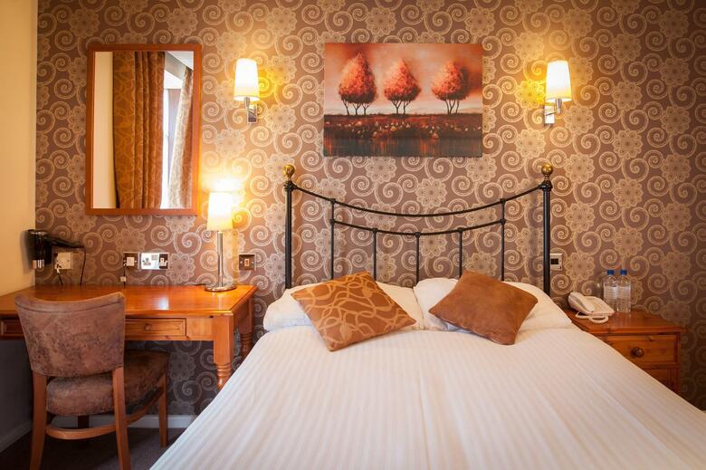 Posada White Hart Hotel By Marston's Inns