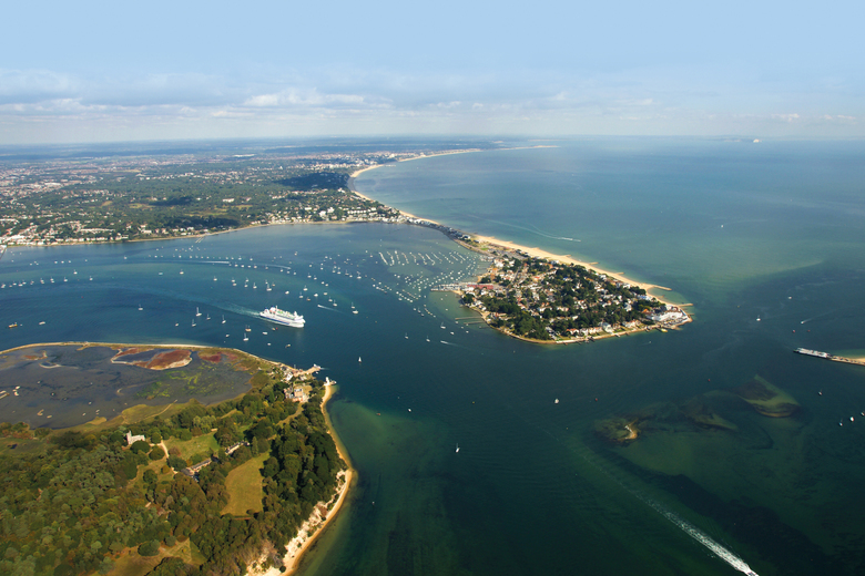 Sandbanks Hotel