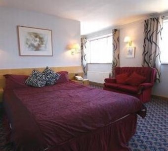 Salterns Harbourside Hotel