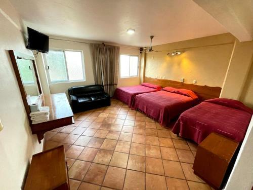 Hotel Bugambilias