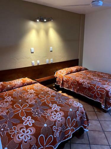 Hotel Bugambilias