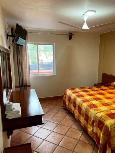 Hotel Bugambilias