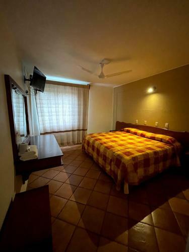 Hotel Bugambilias