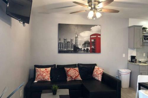 New 2 Bedroom Luxury Apartment -great Location -modern
