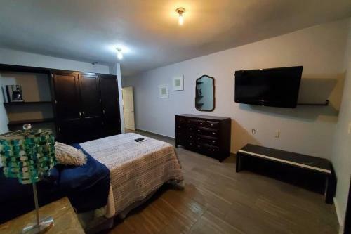 Family's 3 Bedroom's House