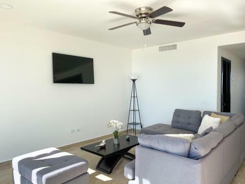 Apartamento Stylish Luxe Condo With Ocean View And Pools