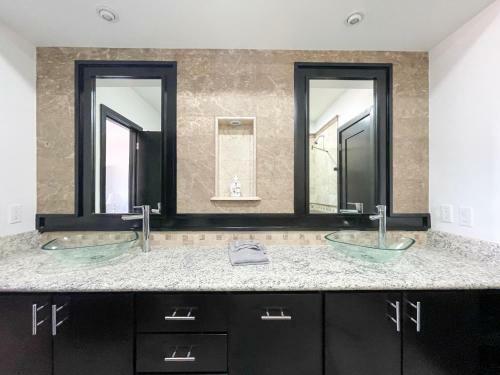 Apartamento Stylish Luxe Condo With Ocean View And Pools