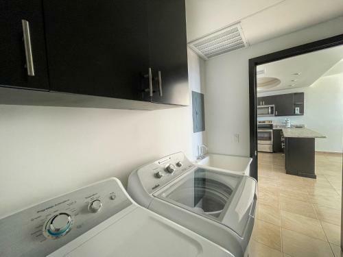 Apartamento Stylish Luxe Condo With Ocean View And Pools