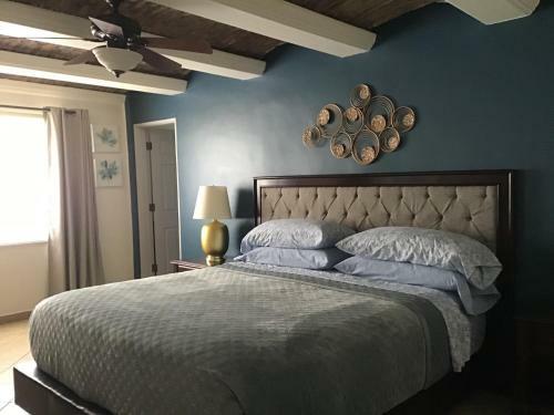 La Escondida / The Hide Away Condos