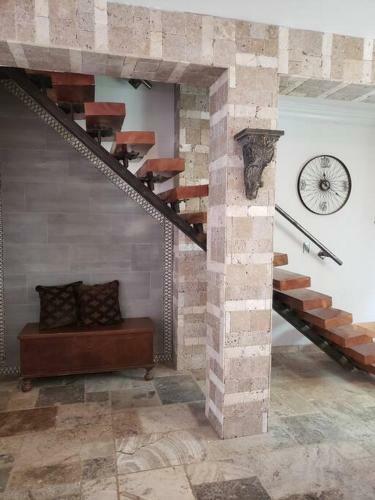 Apartamento Brothers Townhouse. Puero Pe�asco, Centro