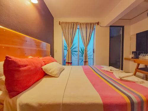 Hotel Axkan Click Suites