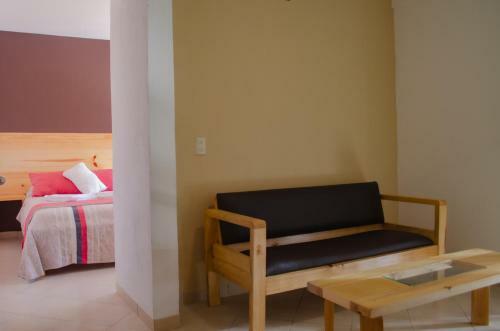 Hotel Axkan Click Suites