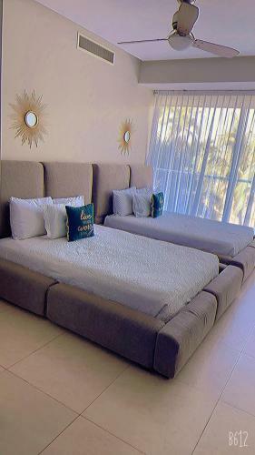 Peninsula Puerto Vallarta, Great Oceanview Apartment.
