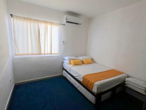 Jacuzzi Home, Holidays
