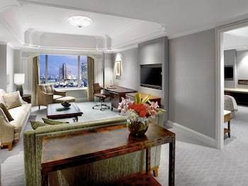 Hotel Shangri-la Jakarta