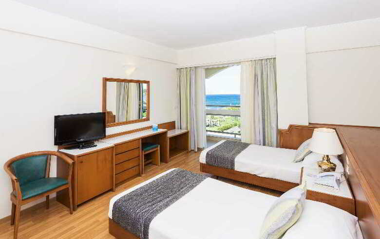 Hotel Apollo Beach