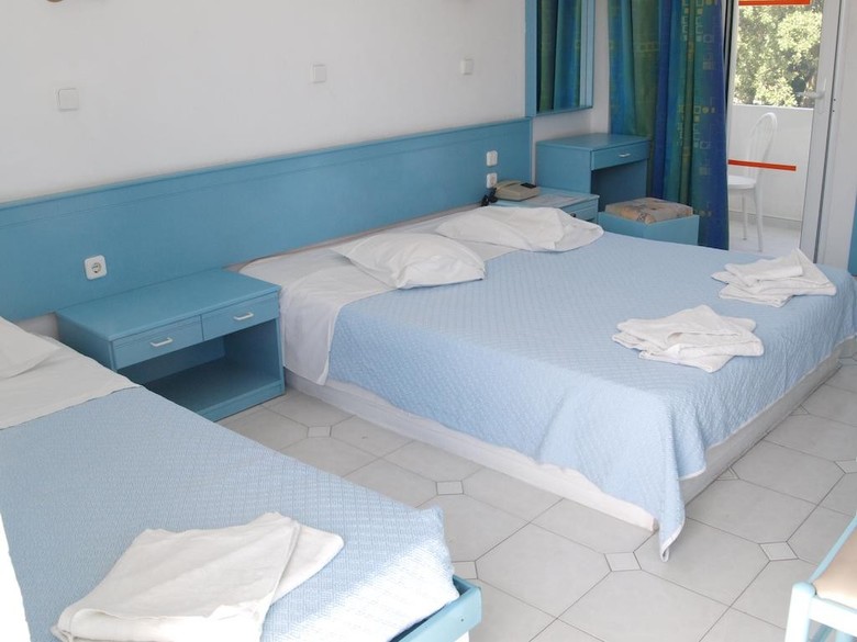 Summer Dream Hotel
