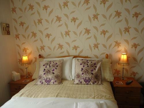 Hostal Linroy Guest House