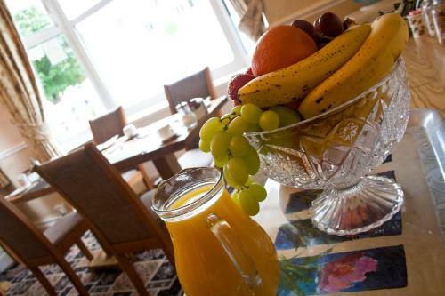 Hostal Linroy Guest House