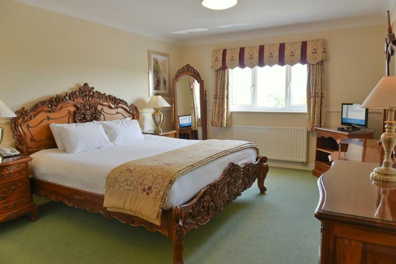 Southview Park Hotel