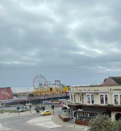The Queens Hotel