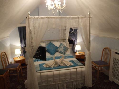 Hostal Knighton Lodge