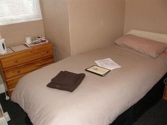 Hostal Barclay Guest House