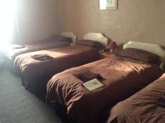 Hostal Barclay Guest House