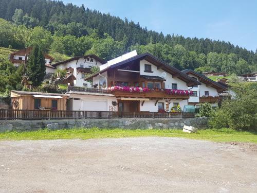 Apartamento Ferienwohnung Tschiderer