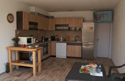 Hostal Karia Apartments