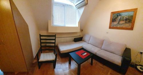 Malavi Square Top Center Apartment! Comfort&clean!