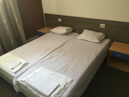 Hotel ????